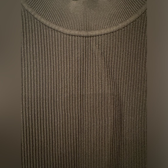 Sculpt knit mini Dress - Aritzia - Picture 4 of 5